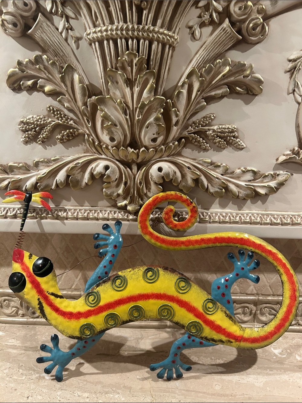 NWT Lavish Home Metal 20” Lizard Gecko Wall Art